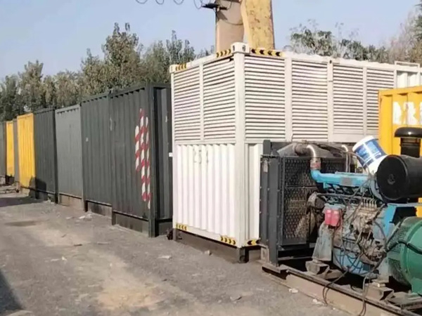 罗源200KW柴油发电机机组每小时油耗是多少？